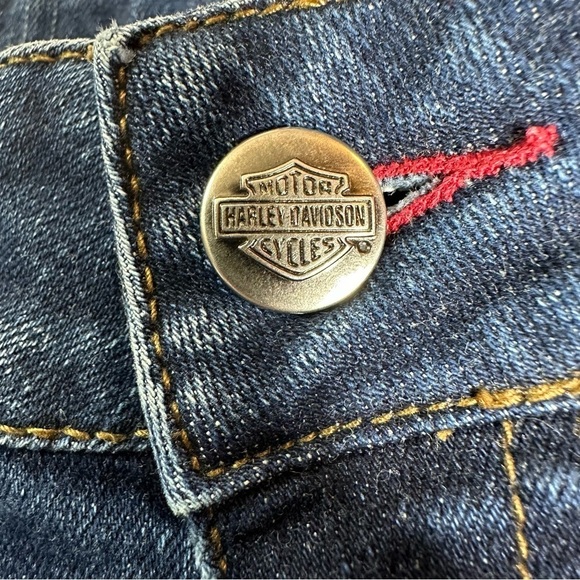Harley Davidson Embroidered Jeans. Size 6 - Picture 11 of 14